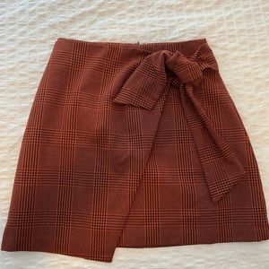 Aritzia plaid skirt with tie in front